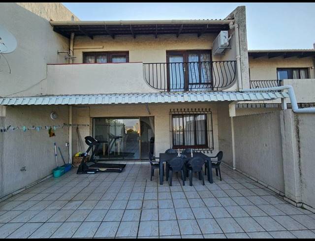 3 BEDROOM TOWNHOUSE FOR SALE IN MUSGRAVE